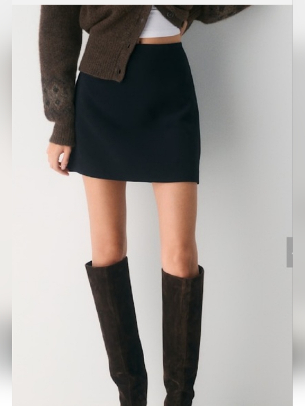 NWT Wilfred Black Mini Skirt Size 2